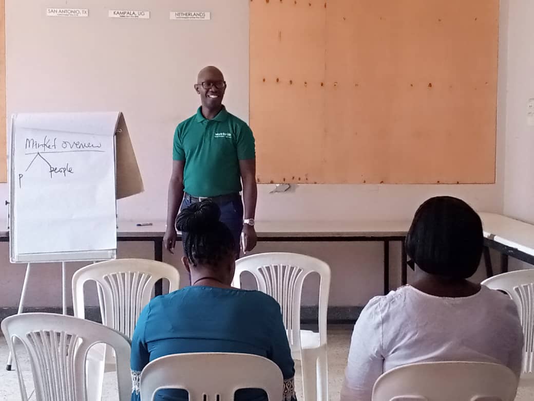 Market overview presentation to participants